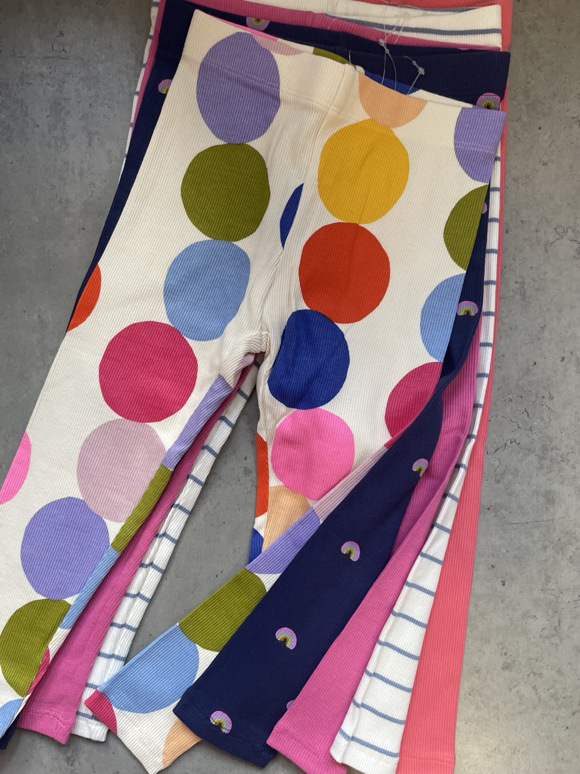 Kolorowe legginsy